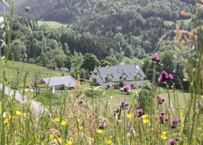 Val Lachard