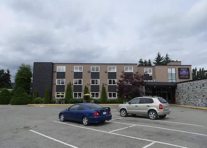 Ocean Marina Hotel