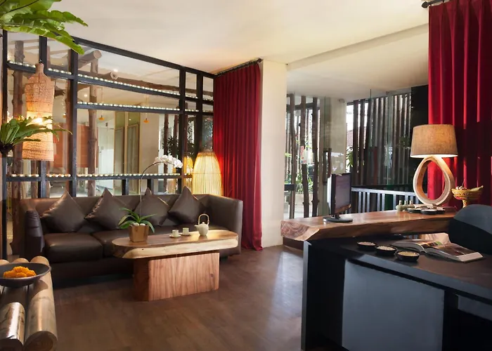 Grandmas Plus Hotel Legian