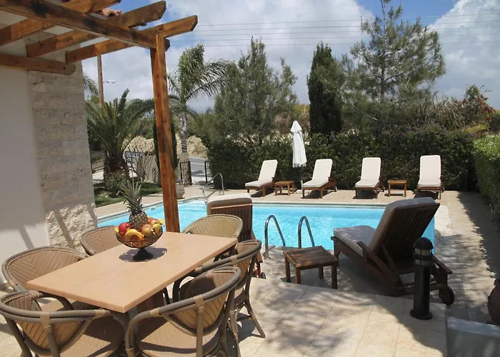 Eve Pissouri Soultanina Villa