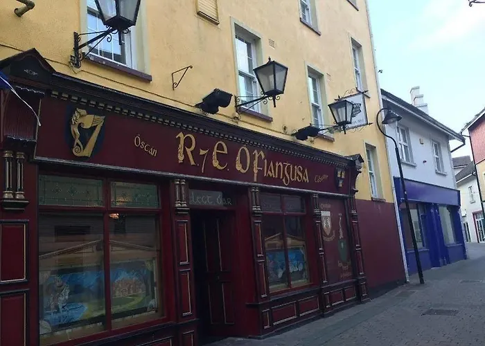 Fennessy'S Hotel