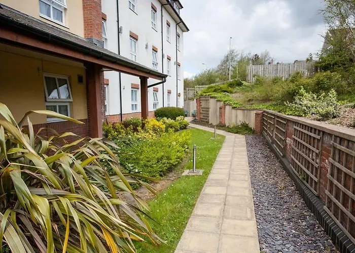 Premier Inn Llanelli Central East