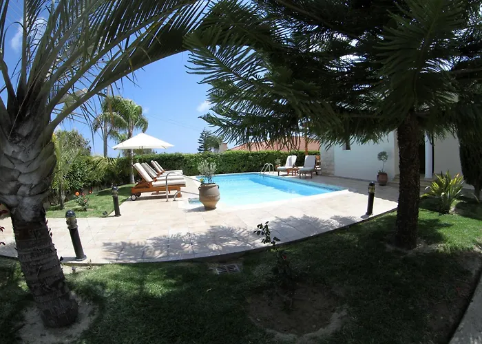 Eve Pissouri Veriko Villa