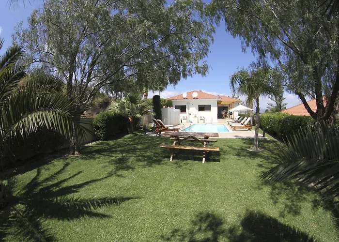 Eve Pissouri Rozaki Villa