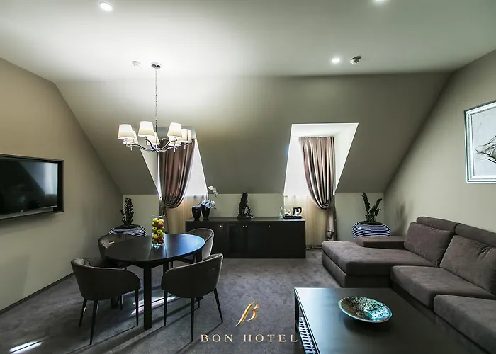 Bon Hotel