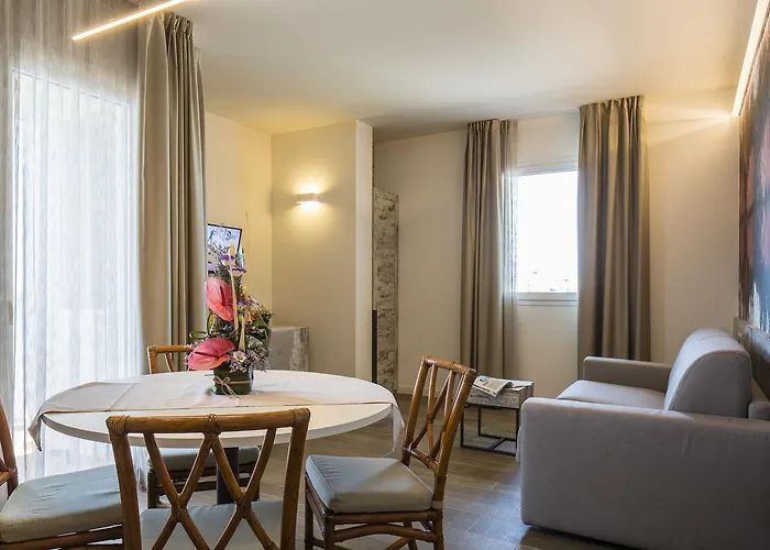 Hotel Ambassador