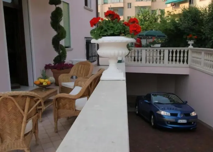 Nice Hotel