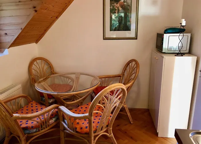 Naposto Pihenohaz - Sunnylake Suites