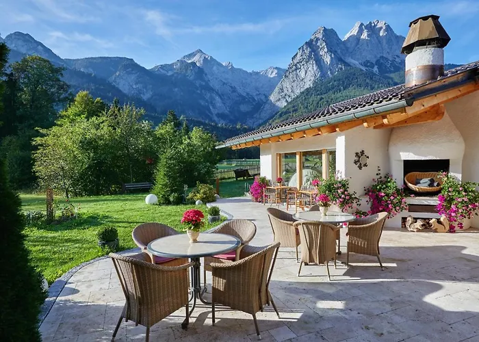 Boutique Hotel Laengenfelder Hof