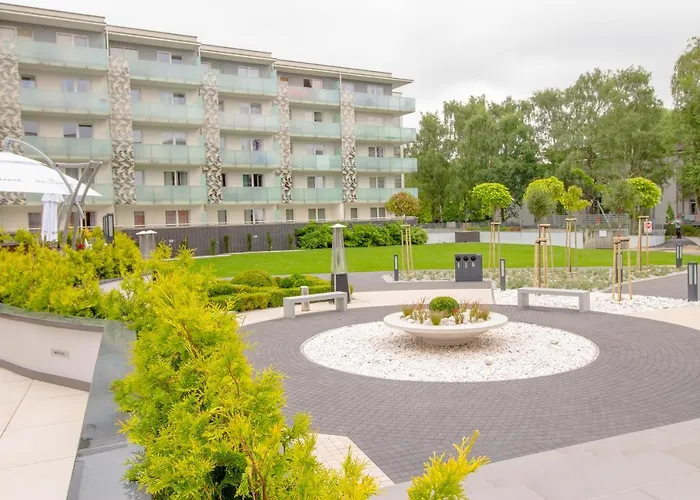 Apartamenty Aquarius Z Basenem
