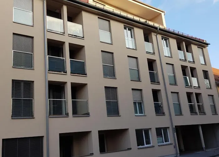 City-Apartment Lendviertel - Private Parking Garage