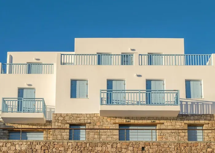 Il Porto Di Milos