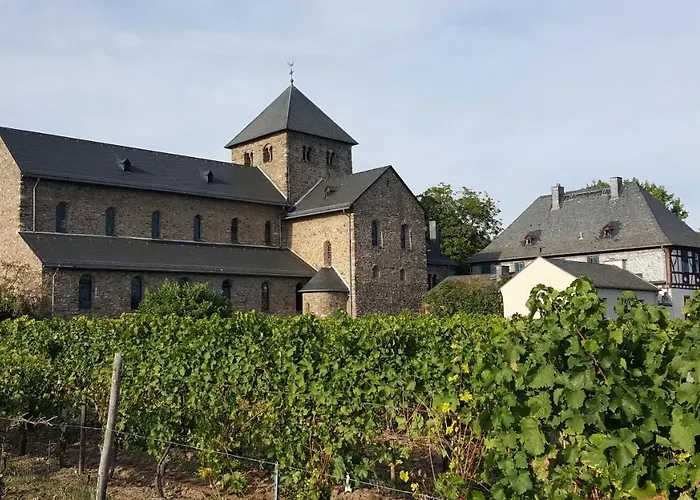 Ruthmann-Rheinblick Garni