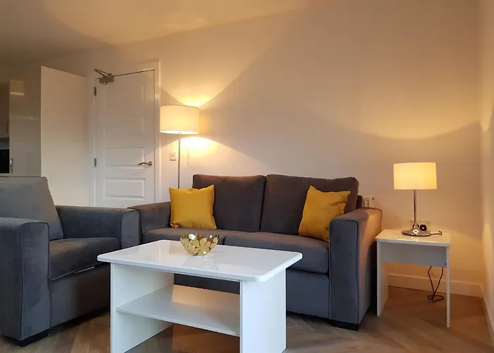 5 Royal View Apartments