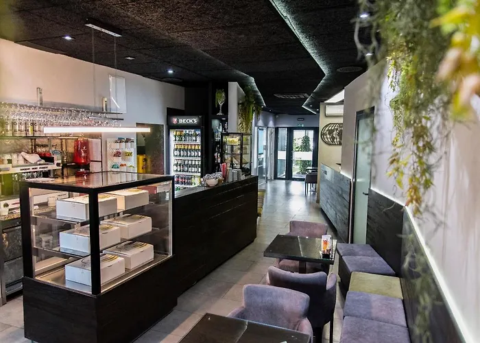 Hotel Cool Zagreb Airport