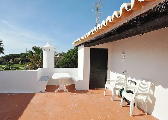 E&M Beach House Aldeamento Do Levante III