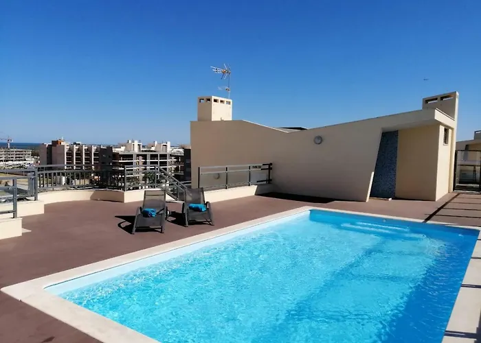 Ria House - Beautiful Apartment With Swiming Pool