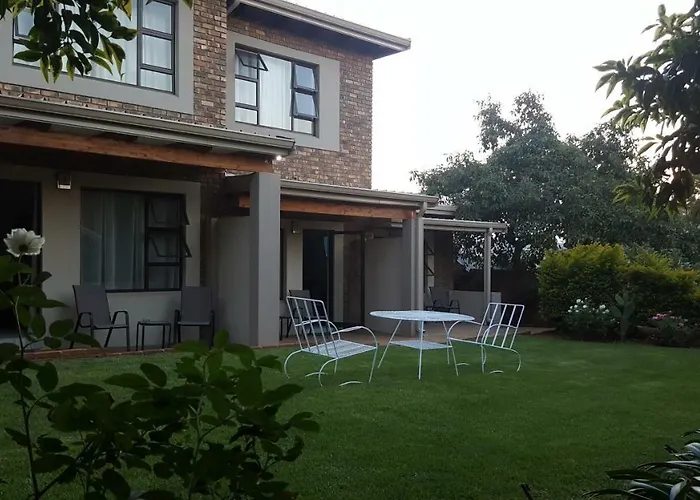 Sunbird Garden Cottage