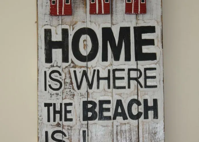No3 By The Sea Apartment