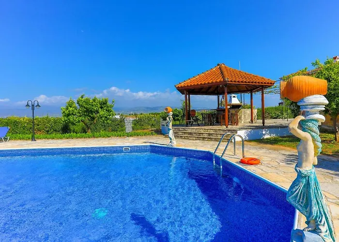 Villa Athina Finiki