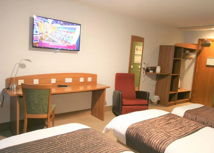 Doncaster International Hotel By Roomsbooked