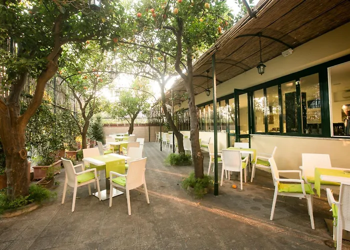 Hotel Crawford