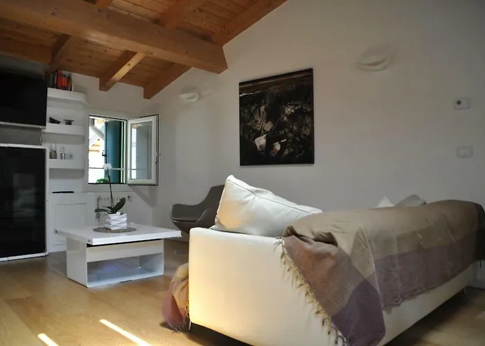 Casa Calle Pescheria