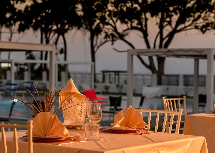 Hotel Lido Beach Phg