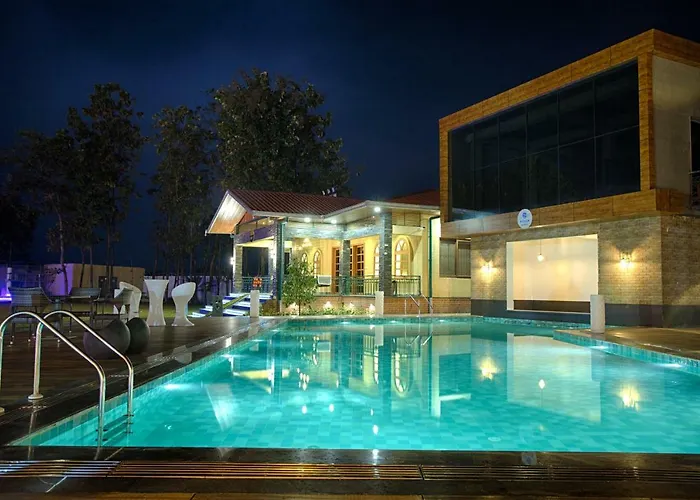 Four Vedas Hotel & Resort