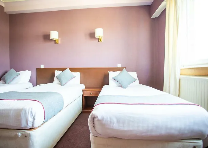 Beveridge Park Hotel