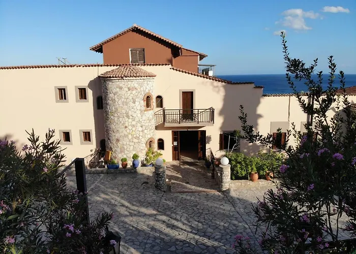 Zagamilos Hotel