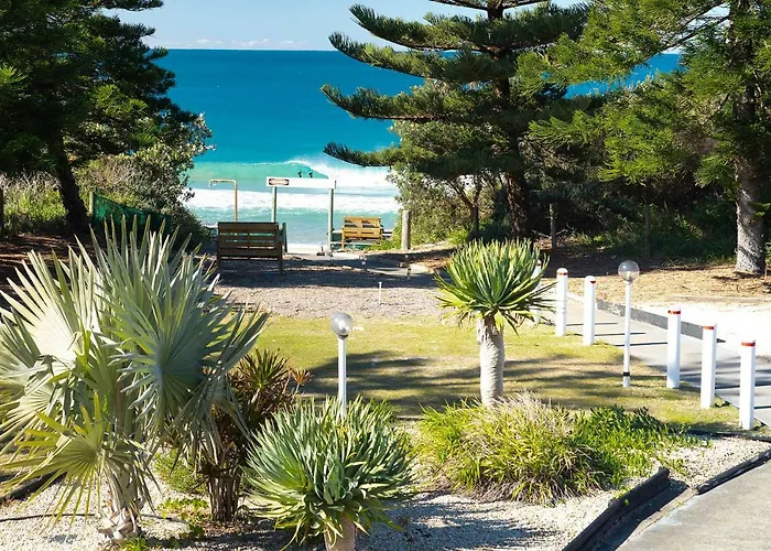 Seashells Beachfront Resort