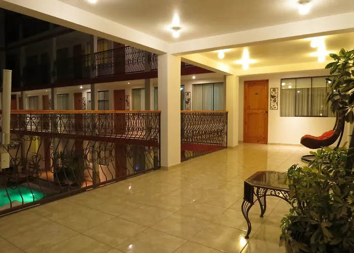 Hotel Las Flores