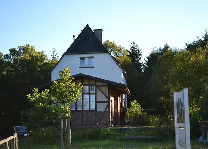 "Alter Bahnhof" Schalkenmehren