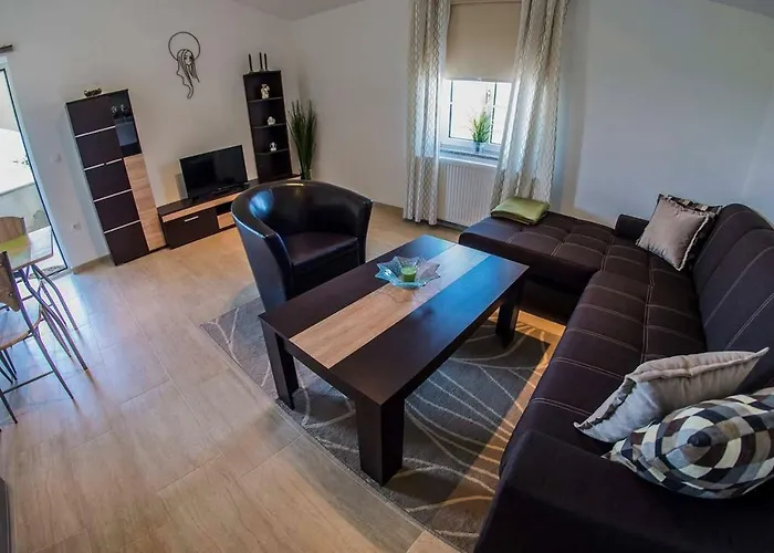 Apartments Nikic