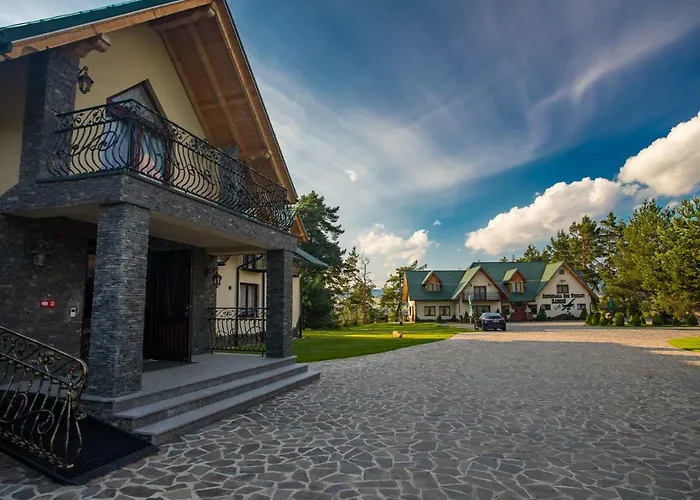 Hotel *** Rancho Lot