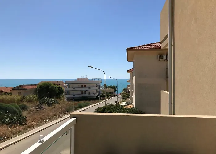 Vista Mare Apartment Con Parcheggio Privato