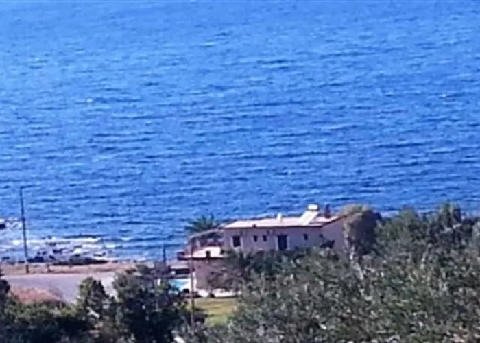 Pericles Beach Villa