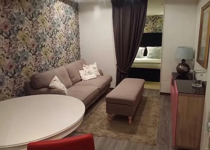Suite 17