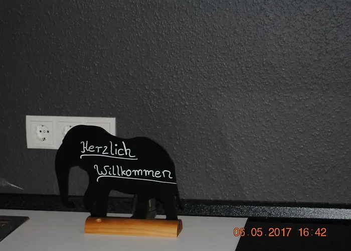 Ruhige Ferienwohnung In Der City Koenigswohnung
