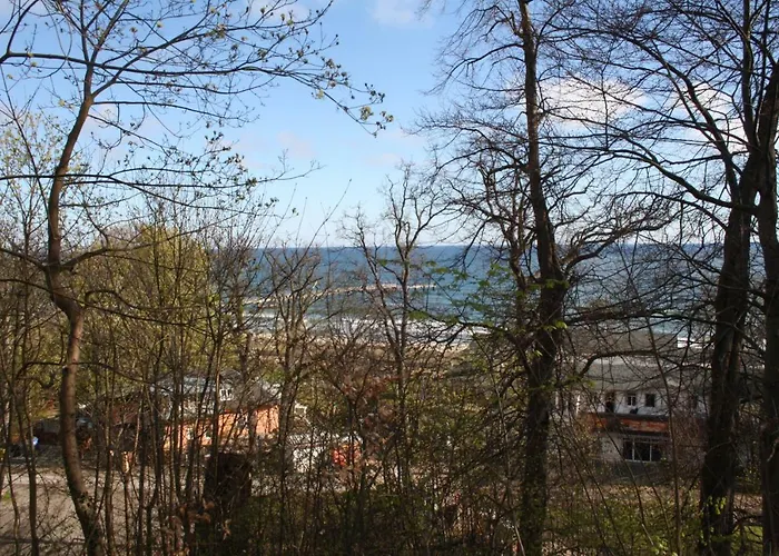 Ferienwohnung Im Ostseebad Goehren In Strandnaehe, Kurhaus Nordstrand,Naehe Binz Und Sellin