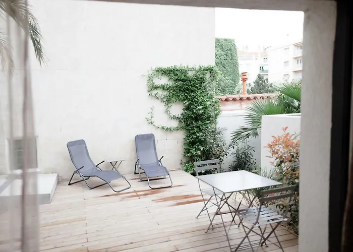 L'Orangeraie Et La Palmeraie D'Endoume