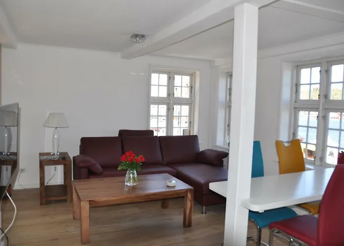 Hafenblick Vom Kapitaenshaus
