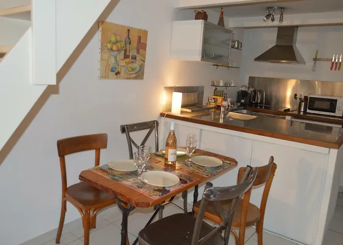 Studio Loft Avec Terrasse Centre Historique