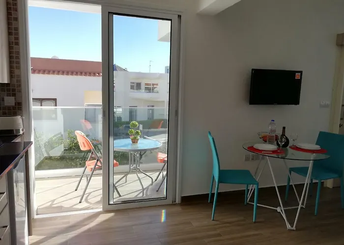 Chicos Studios