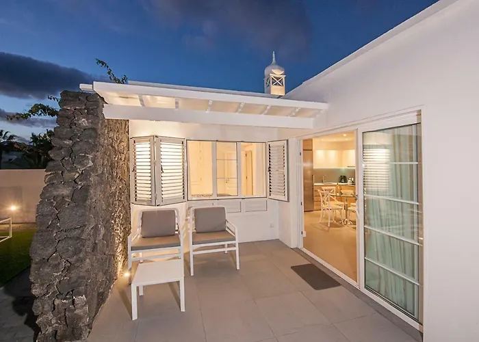 Rooms & Suites Princesa Sonia - Puerto Del Carmen, Lanzarote - Near The Beach