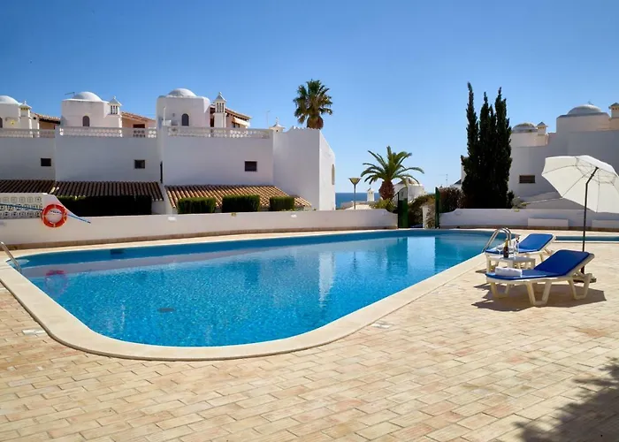 T3 Holiday Cottage Near The Beach | B111