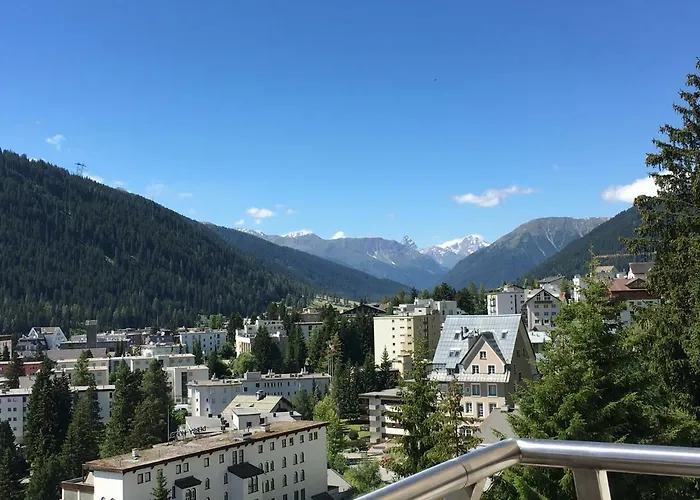 Spectacular View & Central Location In Davos