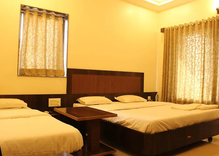 Hotel Sai Ramanand