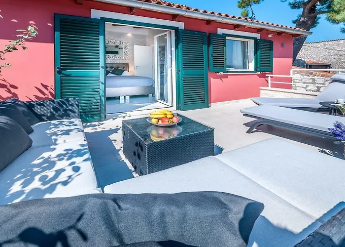 Royal Villa